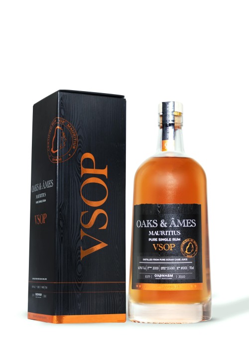 Oaks & Ames VSOP, 43% vol., 700ml